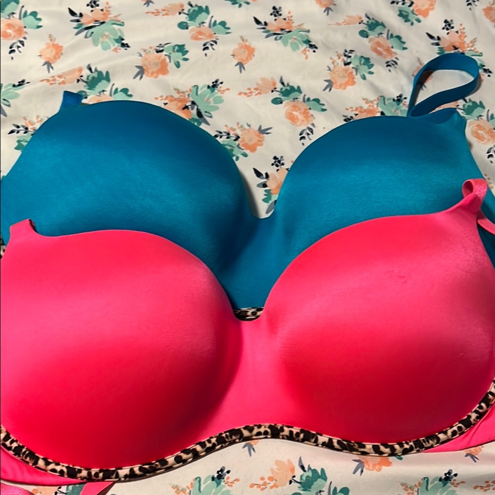 Victoria's Secret Pink and Blue Bras with Underwire Support
36 DD